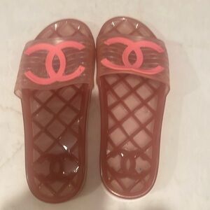 Chanel pool slides